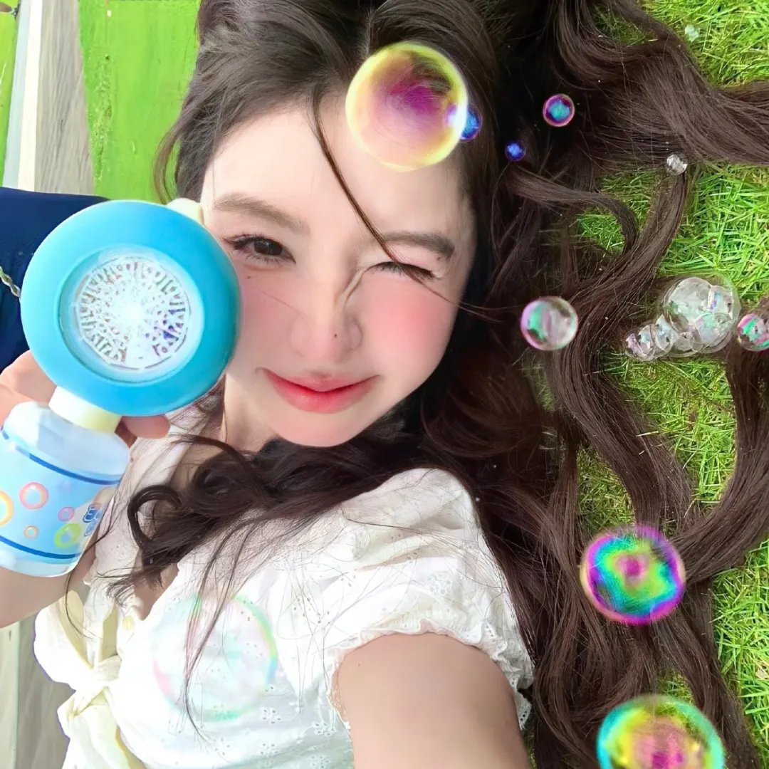 淫缚学艳 海报